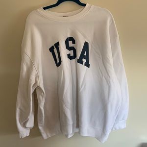Wild Fable white USA crewneck🇺🇸